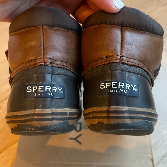 Sperry toddler boots - Picture 6 of 10